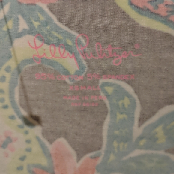 Lily Pulitzer Long Sleeved V Neck Waverly Top - Picture 6 of 7